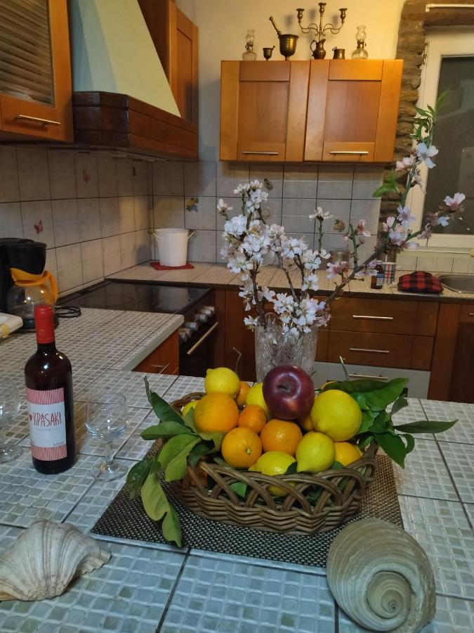 Summer Sunrise Andros Apartment ภายนอก รูปภาพ