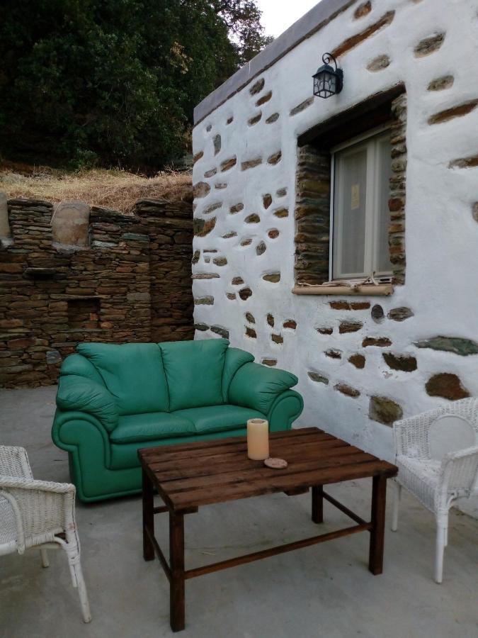Summer Sunrise Andros Apartment ภายนอก รูปภาพ
