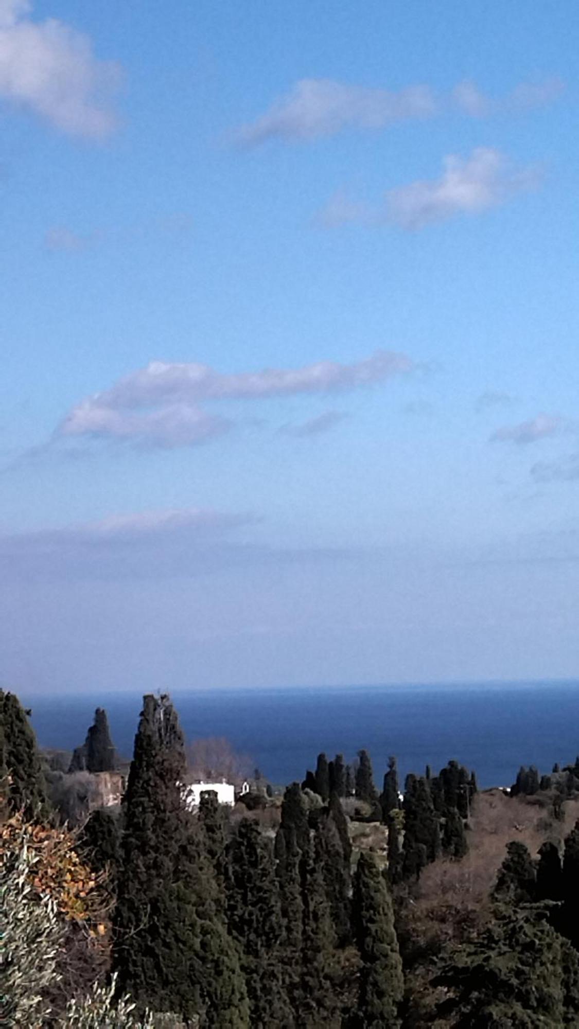 Summer Sunrise Andros Apartment ภายนอก รูปภาพ